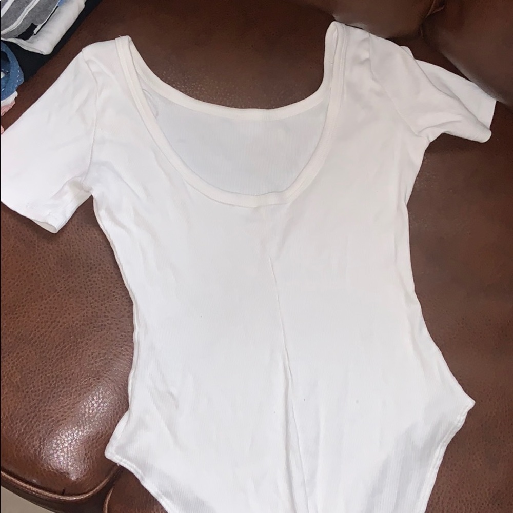 Body suit white